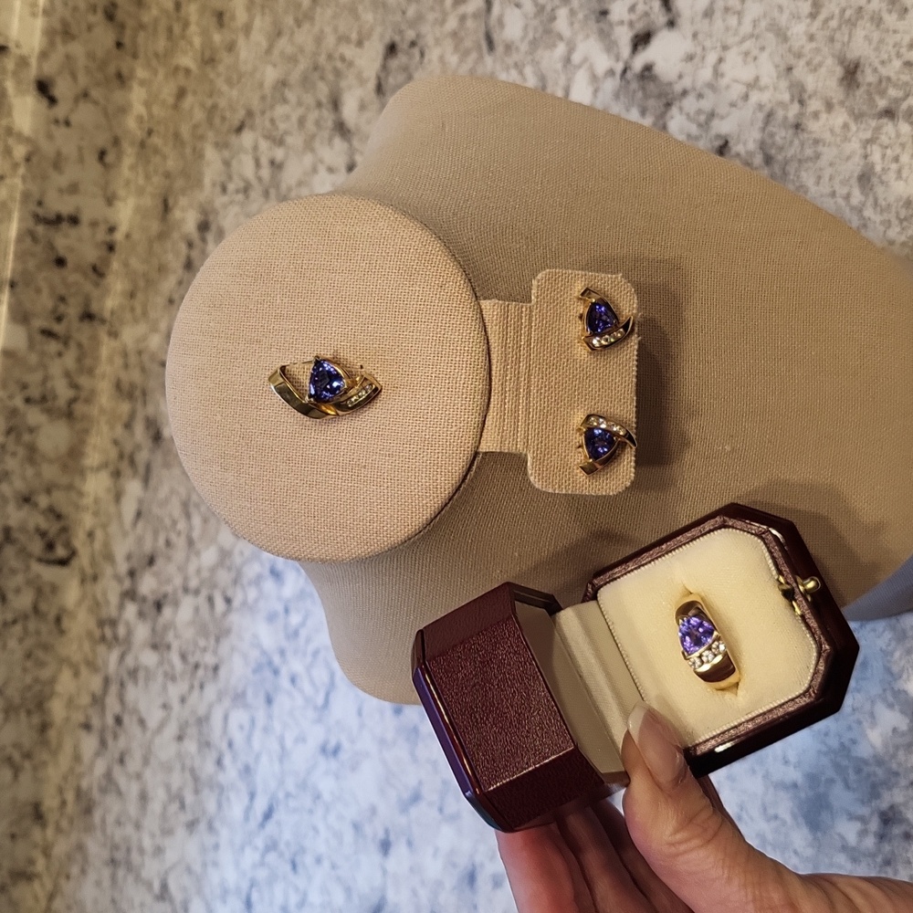 Genuine 14K Yellow Gold, Diamond, & Tanzanite Fine Jew…